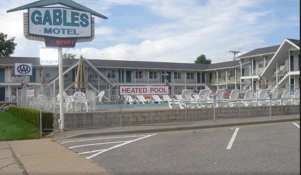 Gables Motel Wisconsin Dells Exterior foto